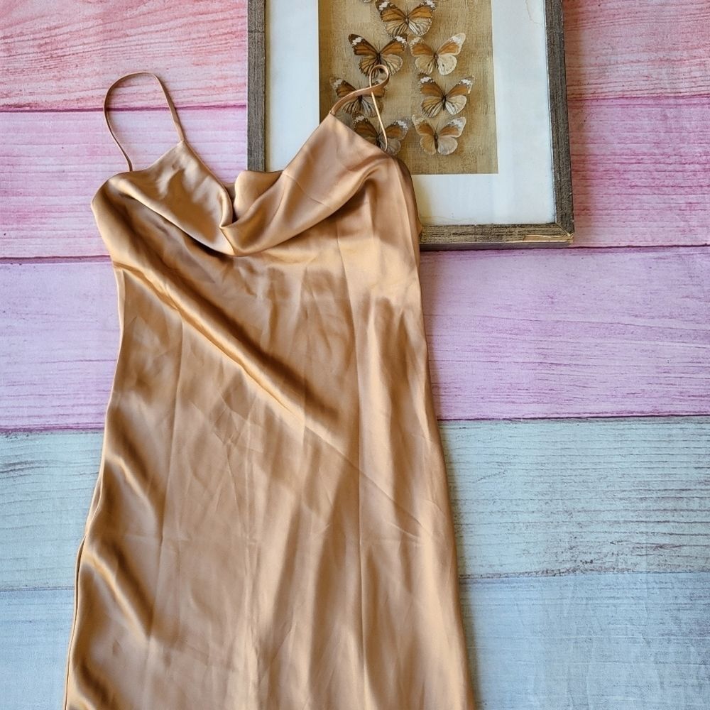 Petal & Pup Persia Gold Satin Draped Sleeveless Cocktail Midi Slip Dress 8US - Picture 10 of 12